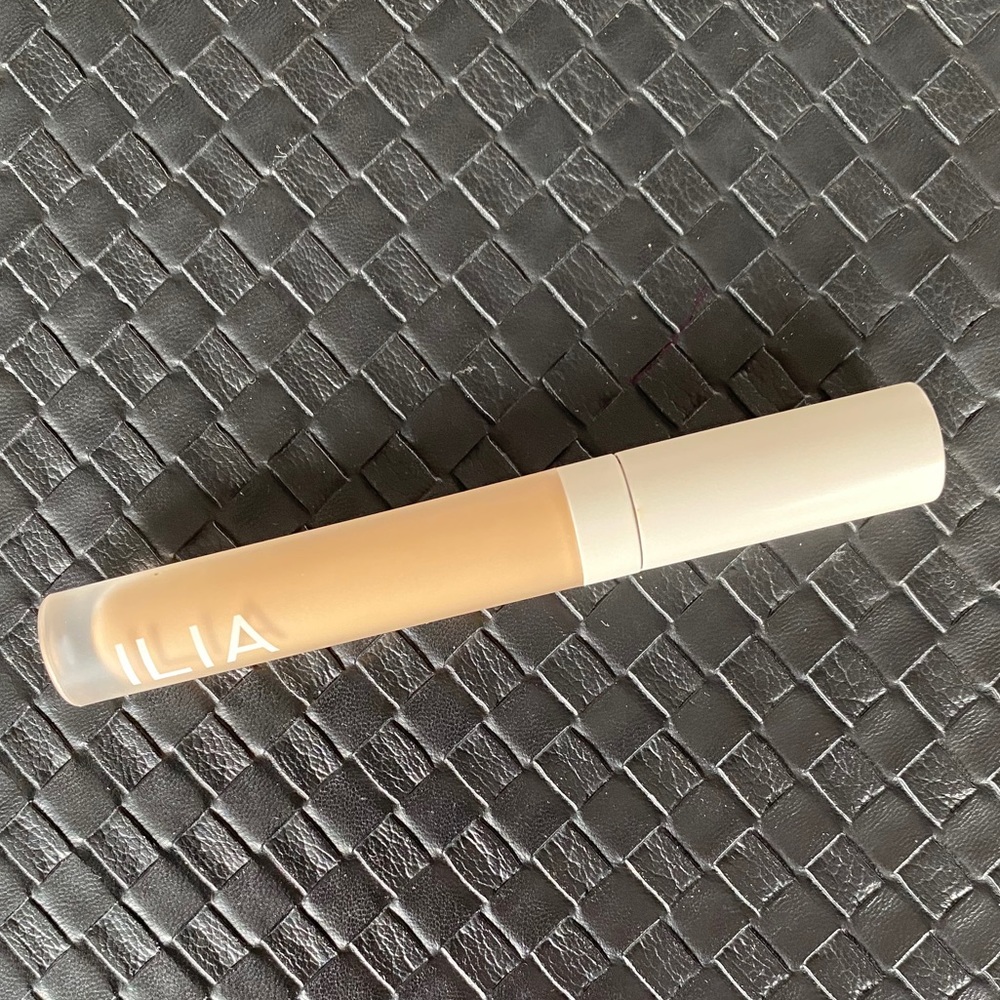 ILIA concealer